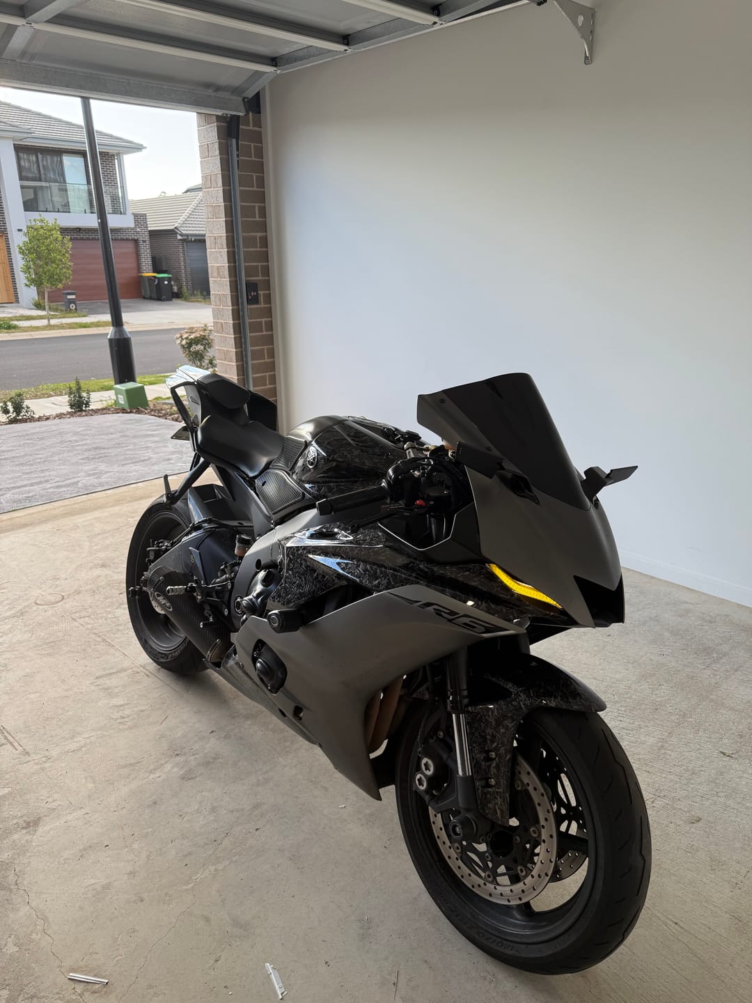 Customer photo review of EVOS Long Levers for Yamaha R6, R1 & MT09