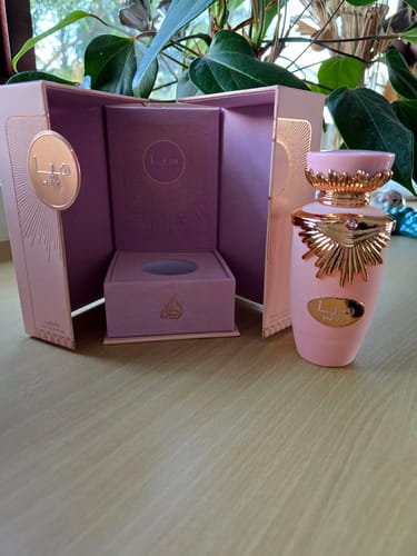 Customer photo review of Haya Lattafa Perfumes 100ml