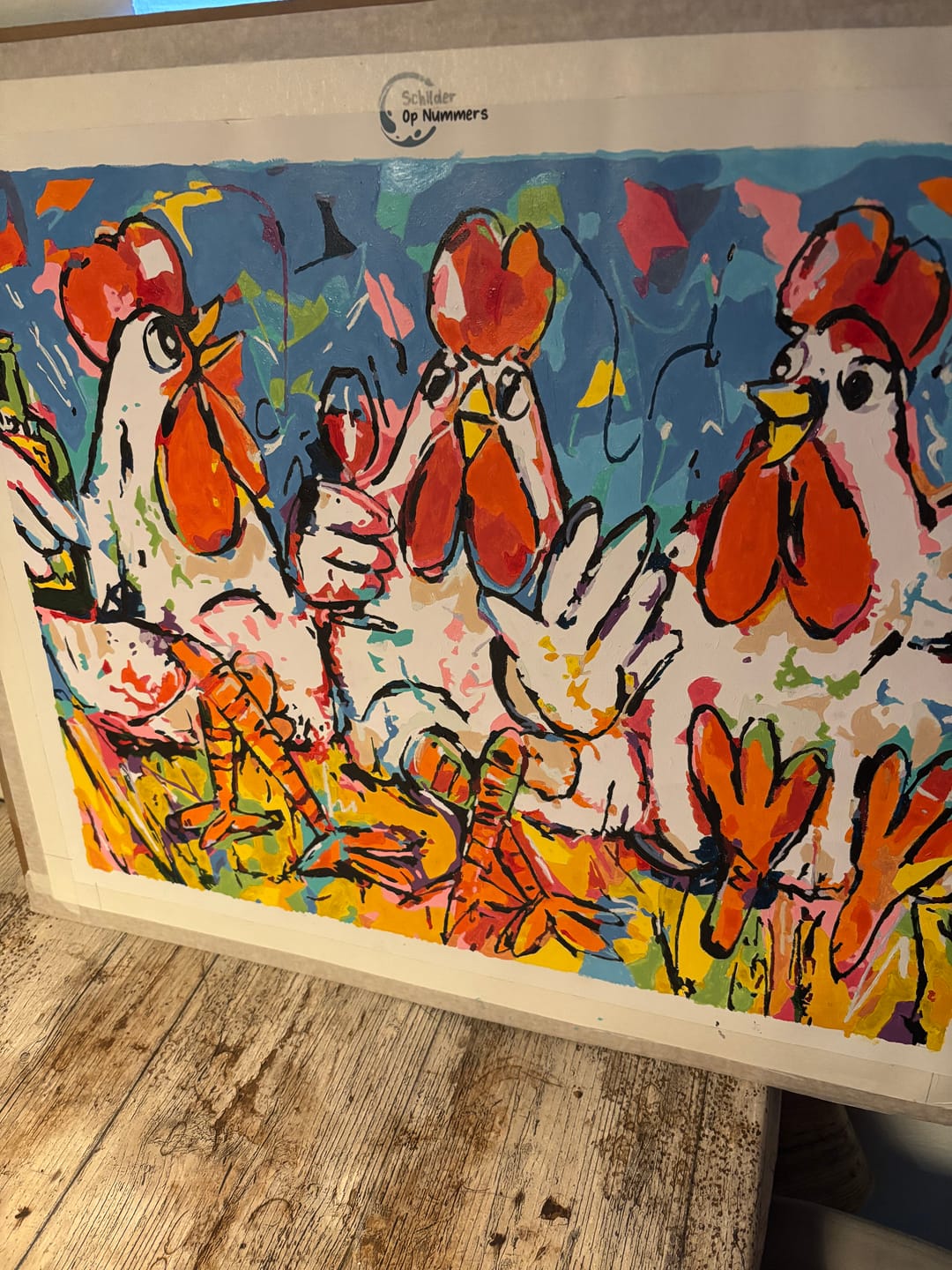 Customer photo review of Vrolijk Schilderij - Kippen Aan De Wijn