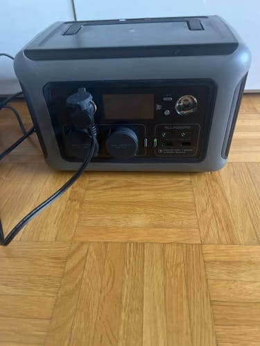 Customer photo review of Portable Power Station – Blackout Cube