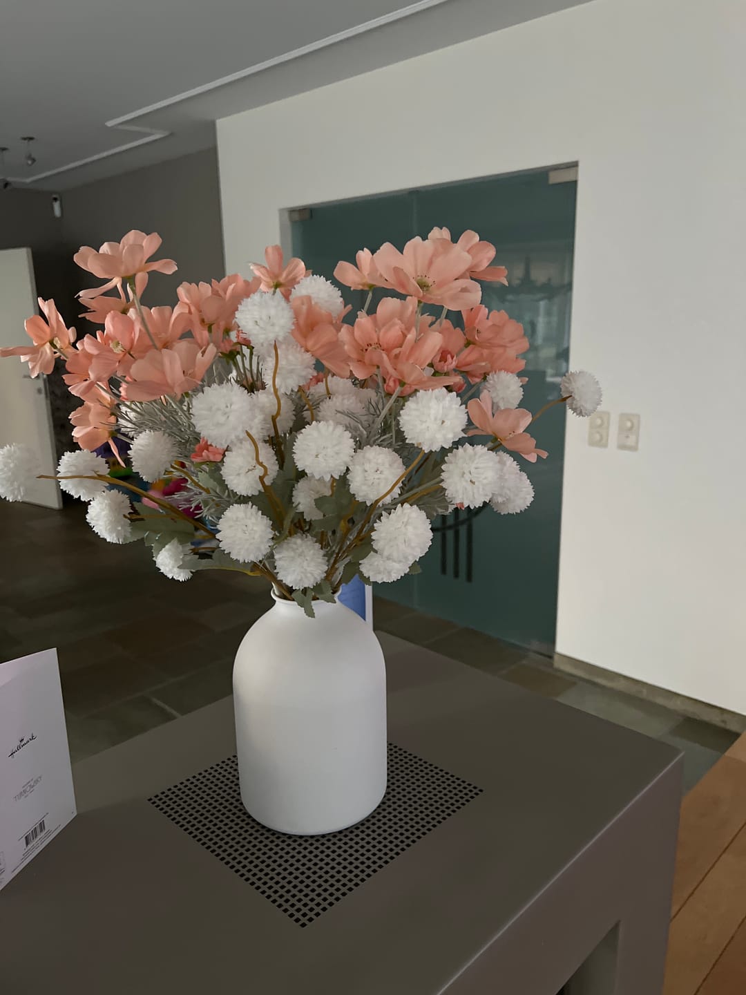 Customer photo review of Boeket Serene - Peach