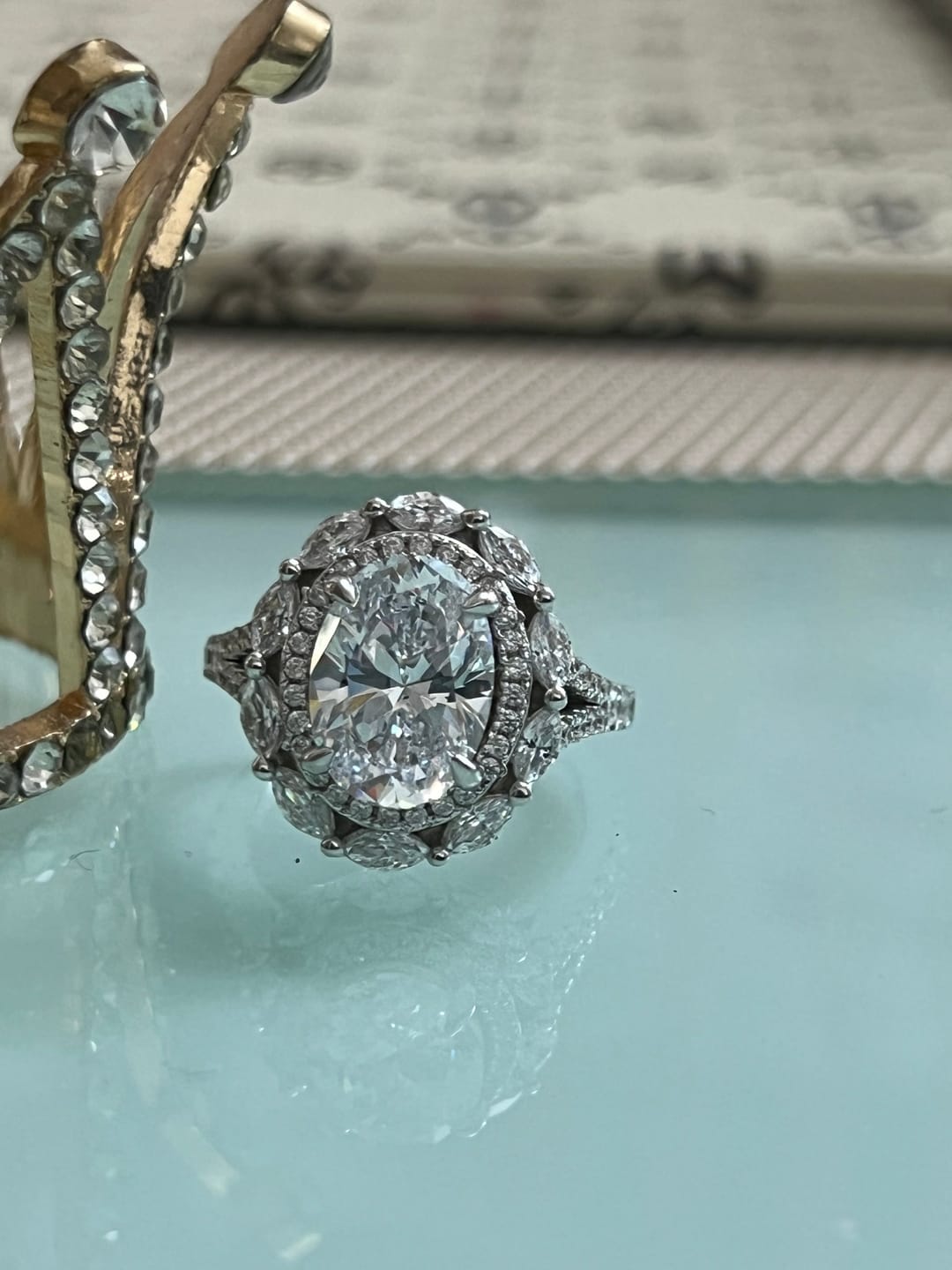Customer photo review of S925 3.0Ct Oval Cut Halo Engagement Ring Vintage Travel Ring In Sterling Silver