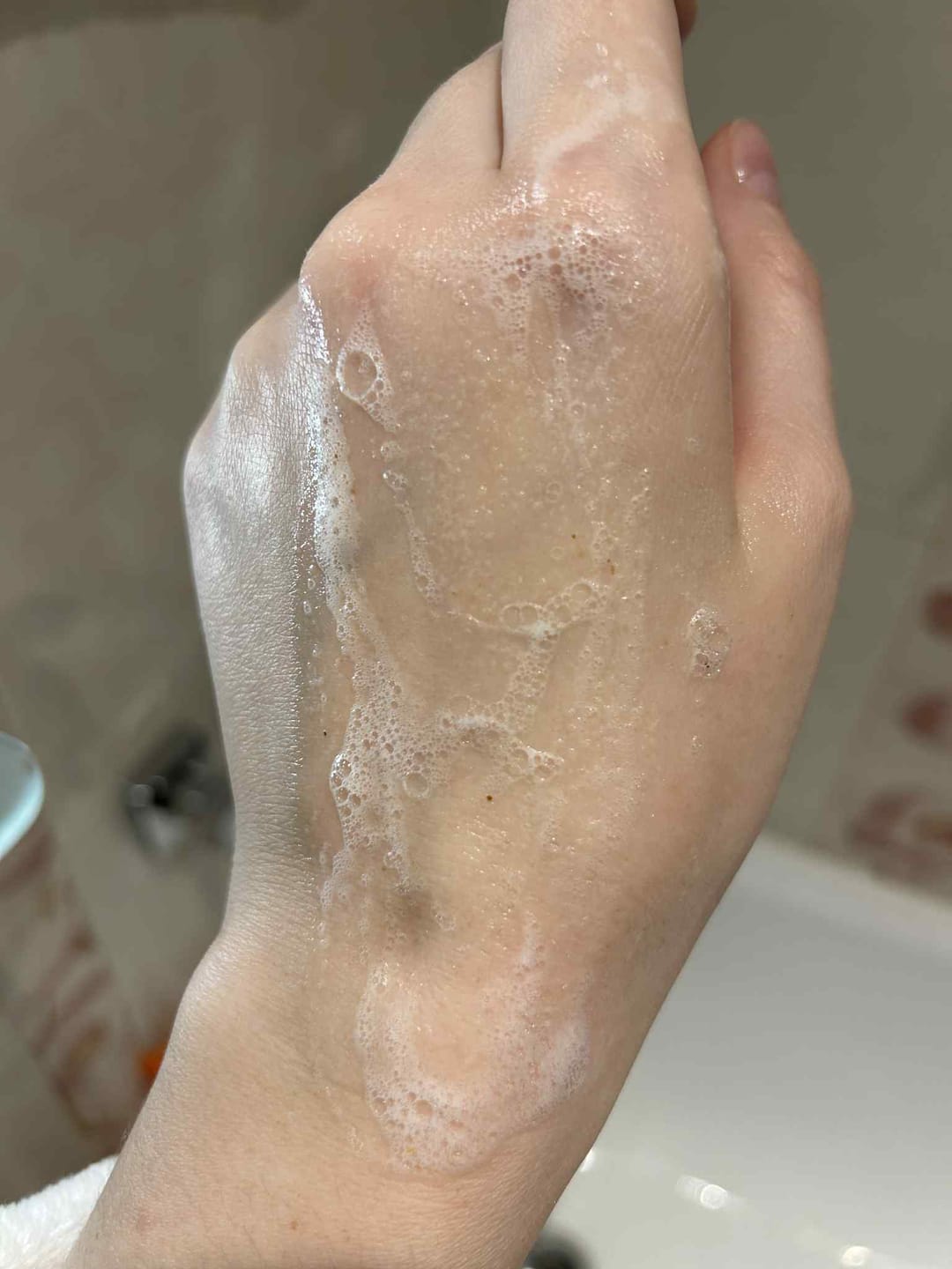 Customer photo review of Putiņas dziļai sejas mazgāšanai un attīrīšanai Anua Heartleaf Quercetinol Deep Pore Cleansing Foam