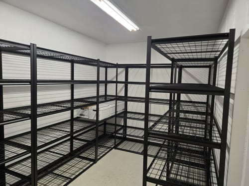 Customer photo review of REIBII 84" H x 26"D 3500LBS Garage Storage Shelves  6-Tier Adjustable Garage Shelving for Basement, Warehouse