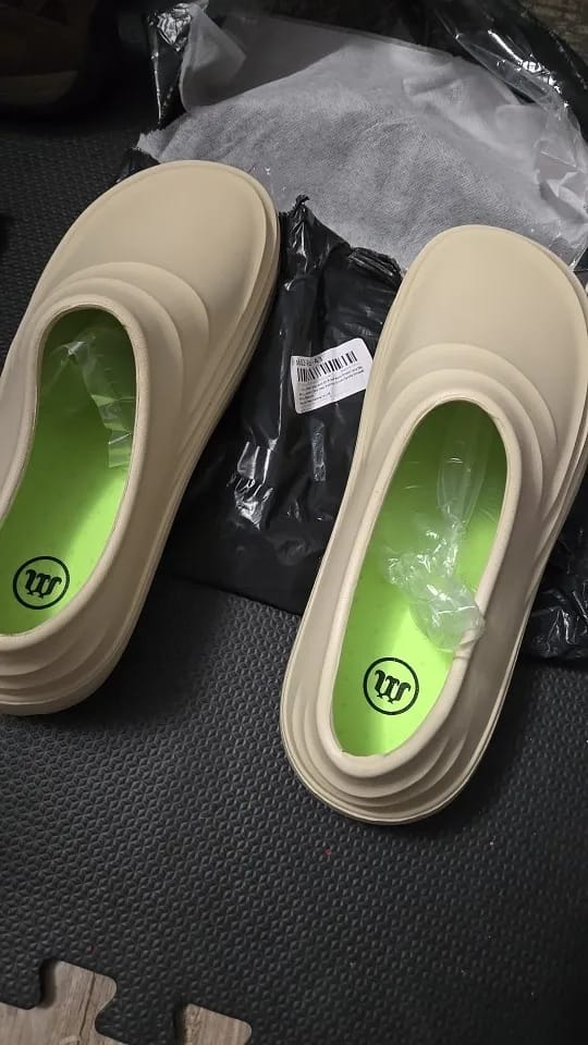 Customer photo review of Cloggies Klassisch Flauschig – Gesunde und rutschfeste Komfort-Clogs