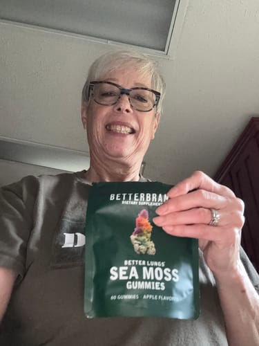 Customer photo review of BetterLungs® Sea Moss Gummies