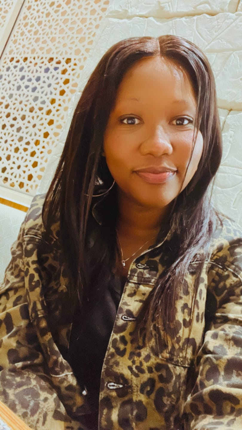 Customer photo review of JORDYN - Brazilian 4x4 Lace Wig