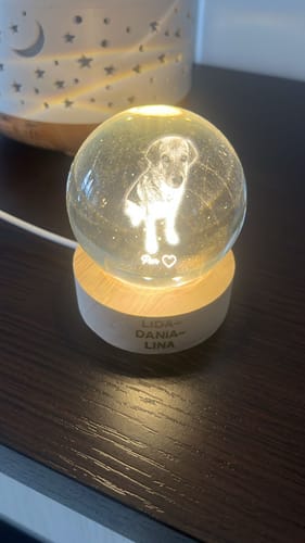 Customer photo review of Esfera de Cristal Personalizable