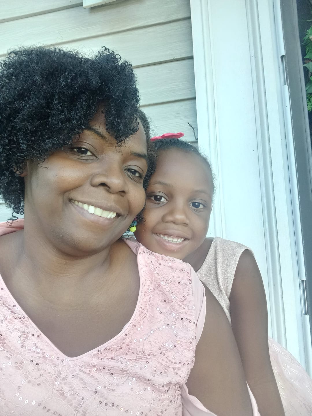 Customer photo review of Moisture Miracle - Deep Conditioner