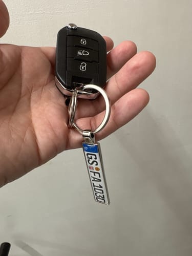 Customer photo review of Kennzeichen Schlüsselanhänger Mini Nummernschild Metall
