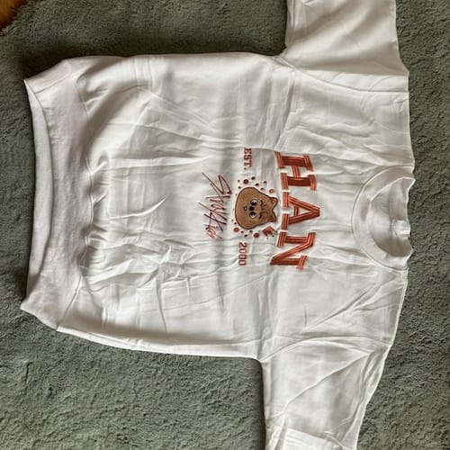 Customer photo review of WAVESTEEᵀᴹ Stray Kids Kpop Member Group Embroidere Sweatshirt, Hoodie