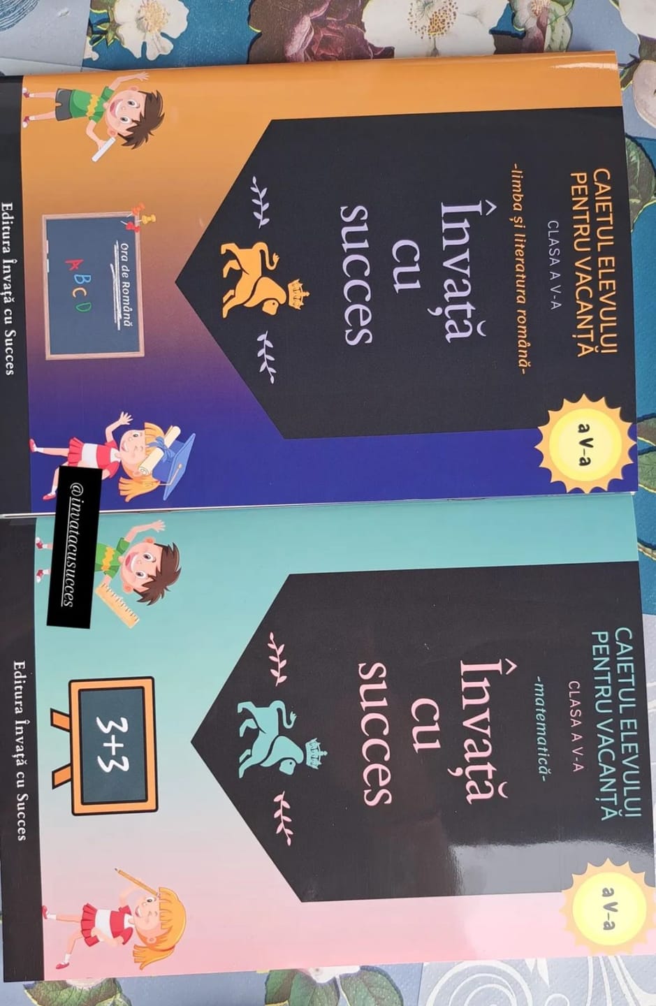 Customer photo review of Pachet de vacanță pentru clasa a V-a la Română și Matematică