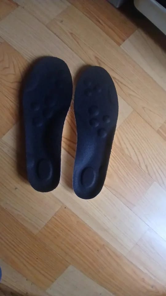 Customer photo review of Cloggies Orthopädische Massage-Einlegesohlen