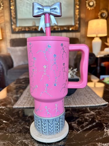 Customer photo review of Silver Metallic 3D Bow Straw Topper