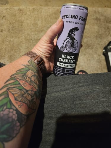 Customer photo review of Black Currant THC Seltzer