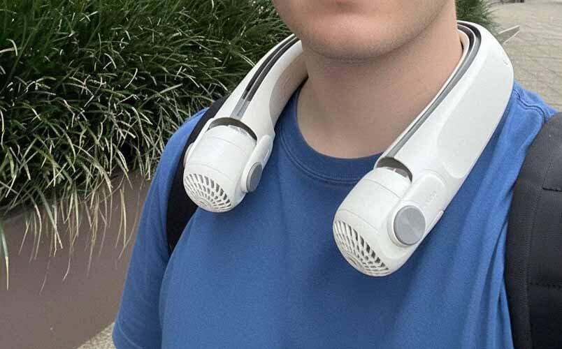 Customer photo review of Directional Rotor Neck Fan with Dual Cooling Modes