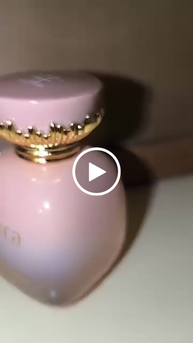 Customer video review of AURA CRISP FLOWER 100ML-LA FEDE