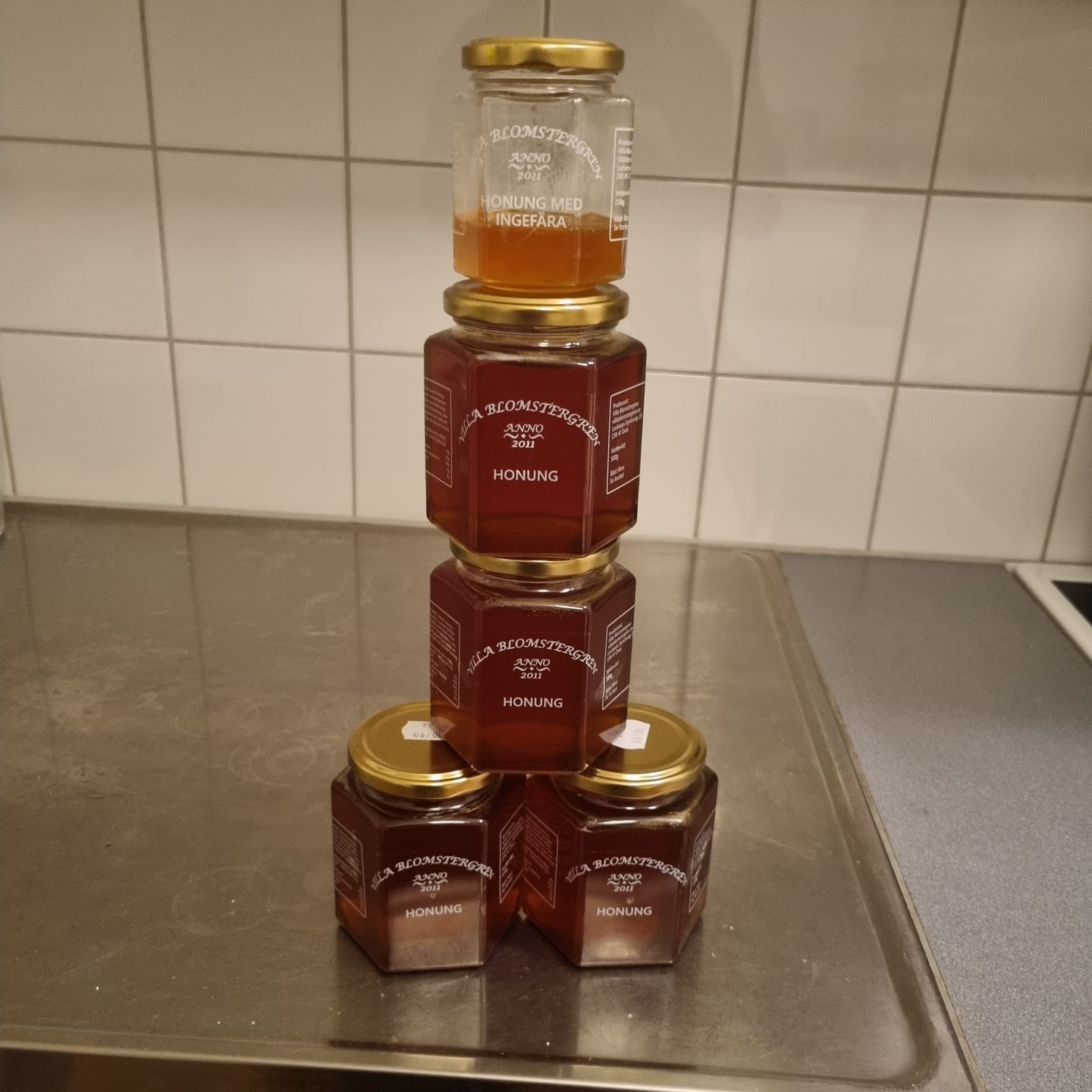 Customer photo review of 2 kg flytande honung + 250g honung med ingefära för 579kr ink. fri frakt!
