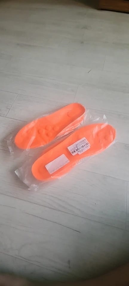 Customer photo review of Cloggies Orthopädische Massage-Einlegesohlen