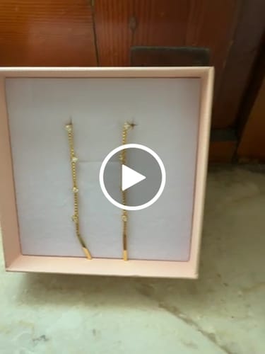 Customer video review of Orecchini a Cascata di Zirconi