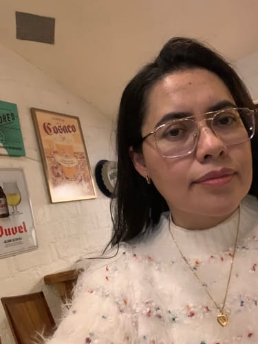 Customer photo review of Collar Corazón México