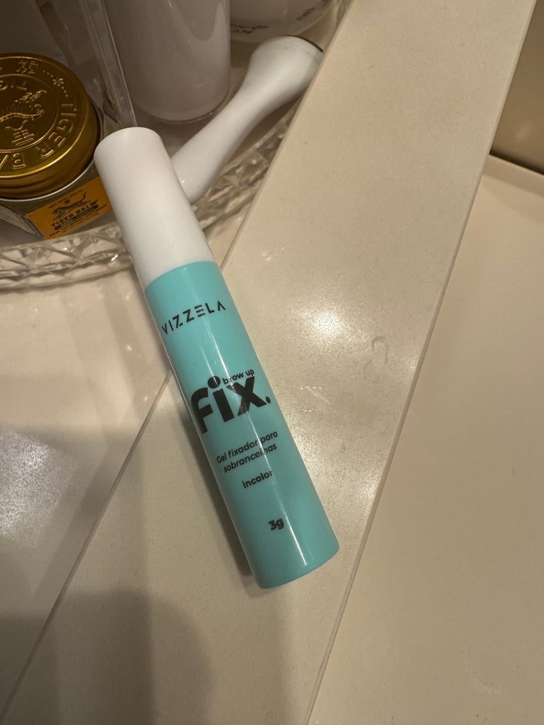 Customer photo review of Brow Up Fix - Gel Fixador para Sobrancelhas – Vizzela