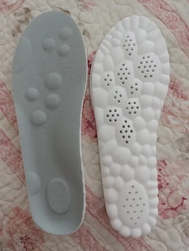 Customer photo review of Cloggies Orthopädische Massage-Einlegesohlen