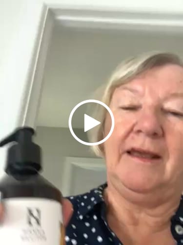 Customer video review of Shampoo