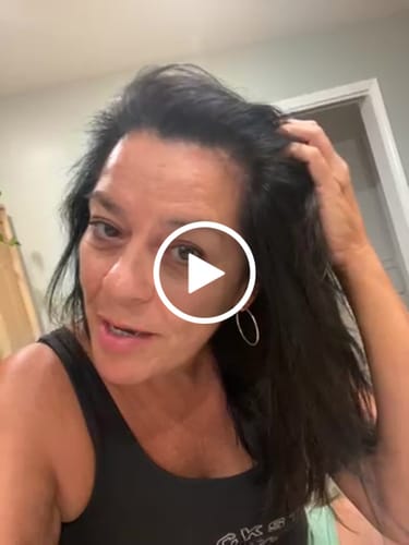 Customer video review of Instant Dye Shampoo