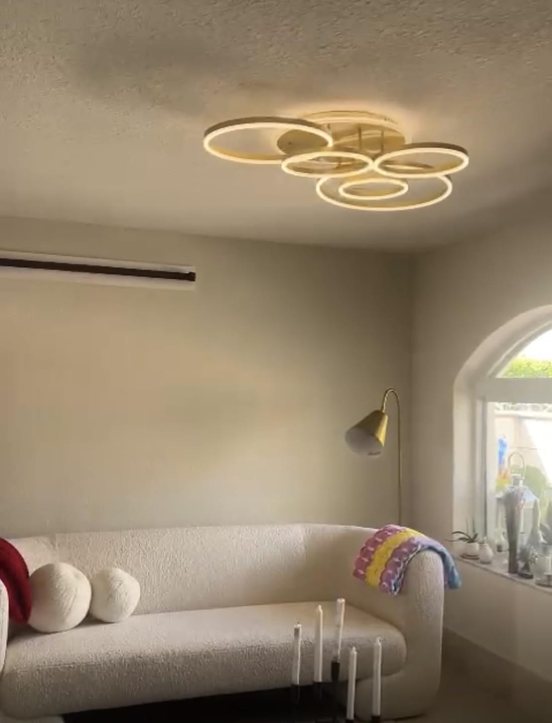 Customer photo review of WOMO Circular LED Flush Mount Ceiling Light-WM1032