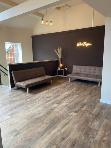 Customer photo review of Custom Neon: Sun-Days