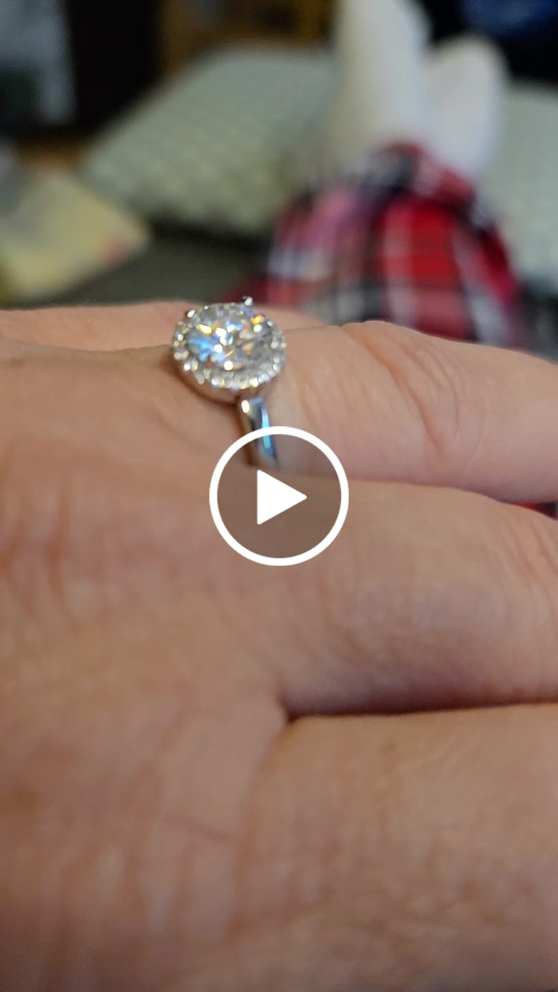 Customer video review of Moissanite by Cate & Chloe Cora 1.1tcw Round Cut 925 Sterling Silver 18k White Gold Plated Forever Engagement Ring