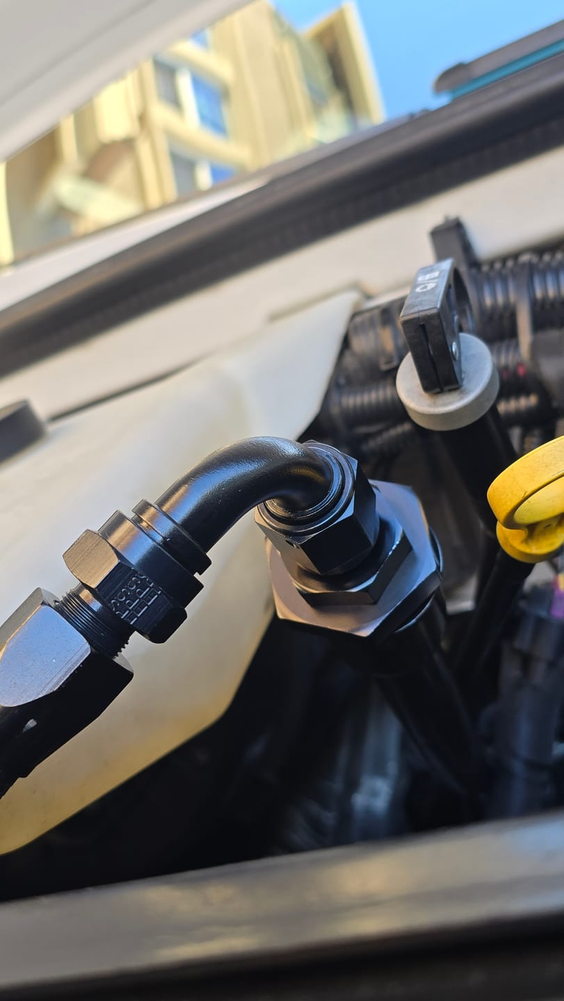 Customer photo review of -10AN to -10ORB Male Fitting by Fluidworks
