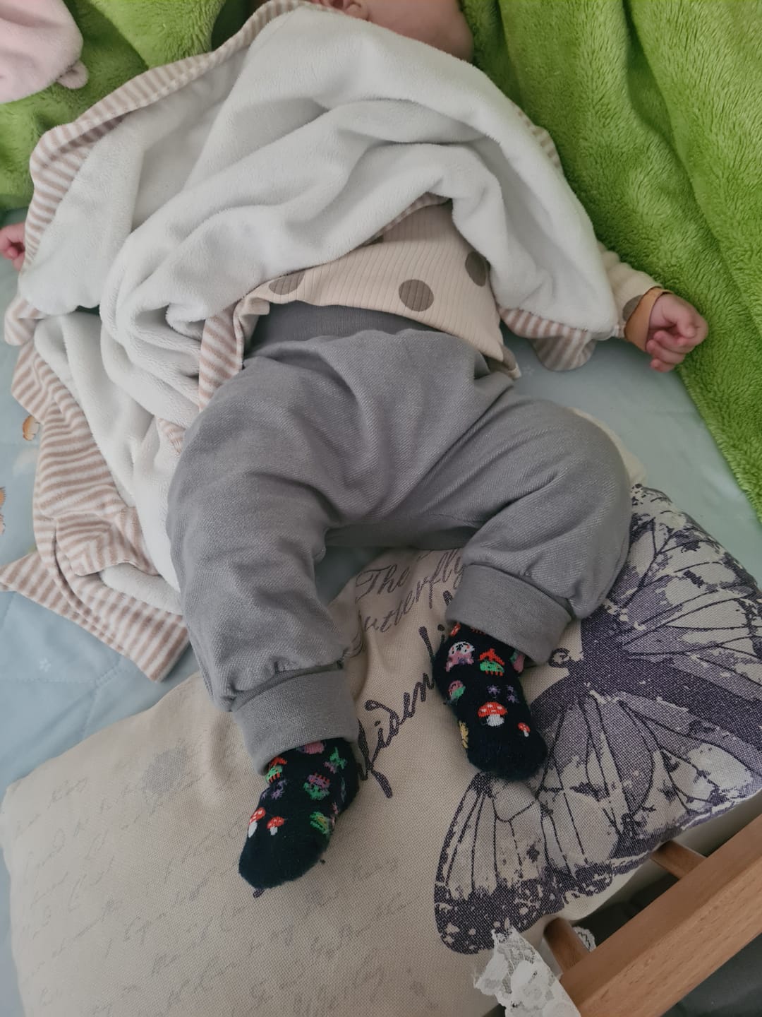Customer photo review of Naturkind Biomode® Mitwachshose / Babyhose  Bio Baumwolle Boho Garden