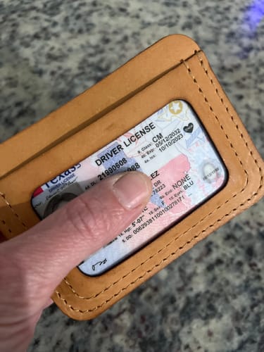 Customer photo review of Mansfield Minimalist Wallet