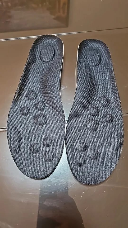 Customer photo review of Cloggies Orthopädische Massage-Einlegesohlen