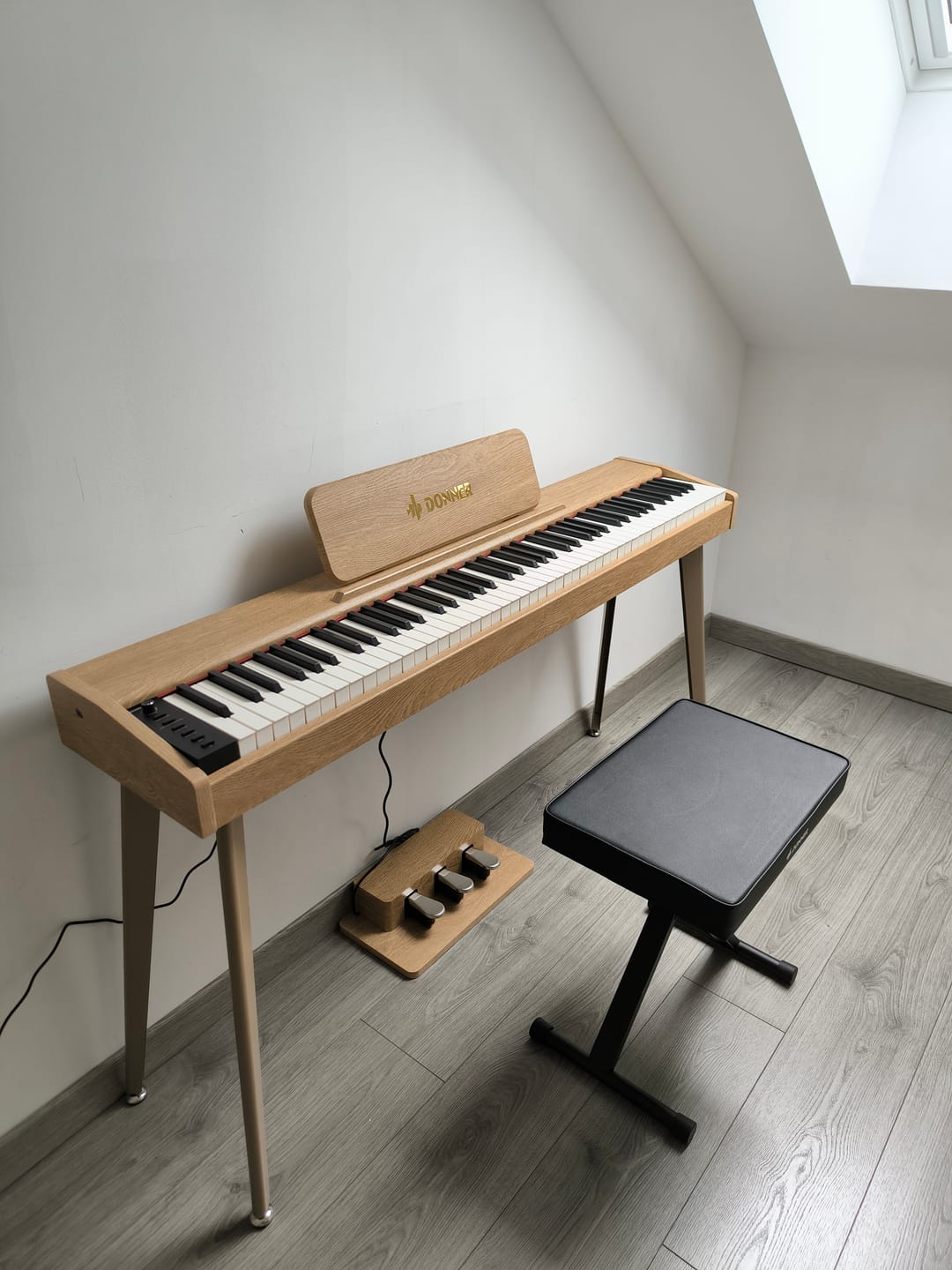 Customer photo review of Donner DDP-60 Semi-lesté Piano Numérique