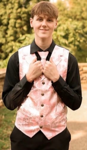 Customer photo review of Ties2you Light Pink V-Neck Waistcoat Men Silk Floral Vest Necktie Set