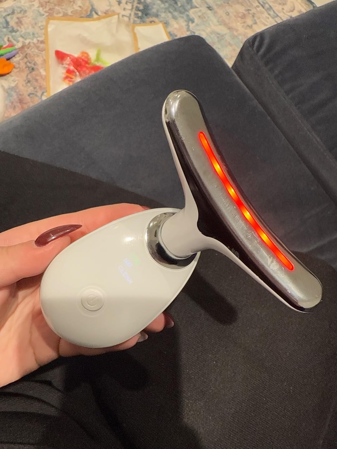 Customer photo review of Vibralift - Multifunktionel Nakke- og Ansigtsmassager med LED, Sonisk Vibration og Varme
