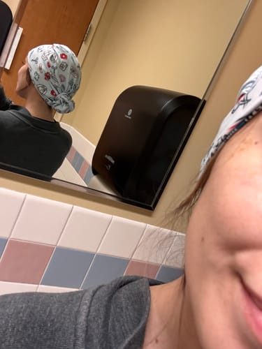 Customer photo review of DuoStyle Scrub Hat - Grey’s