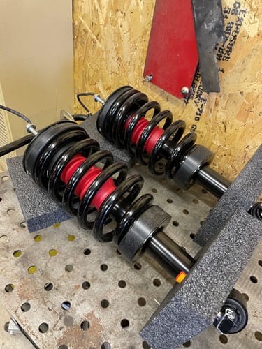 Customer photo review of 2014-2018 GMC Sierra 1500 Magnetic Struts Front OE Replacement Kit (GC6FB)