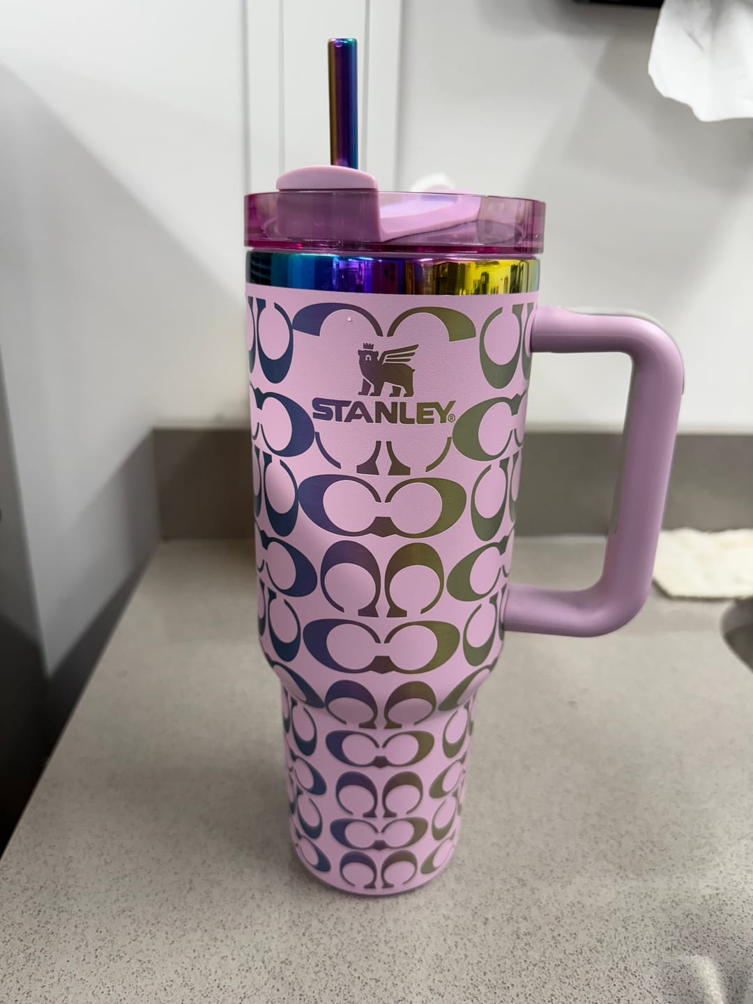 Customer photo review of Designer Holographic In-Car Insulated Cup 40OZ🔥 Free shipping by ✈️
