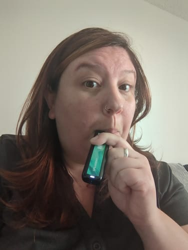 Customer photo review of Breeze Pro Disposable Vape