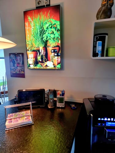 Customer photo review of Canvalight® Leuchtbild | Stillleben mit mediterranen Kräutern | Hochformat