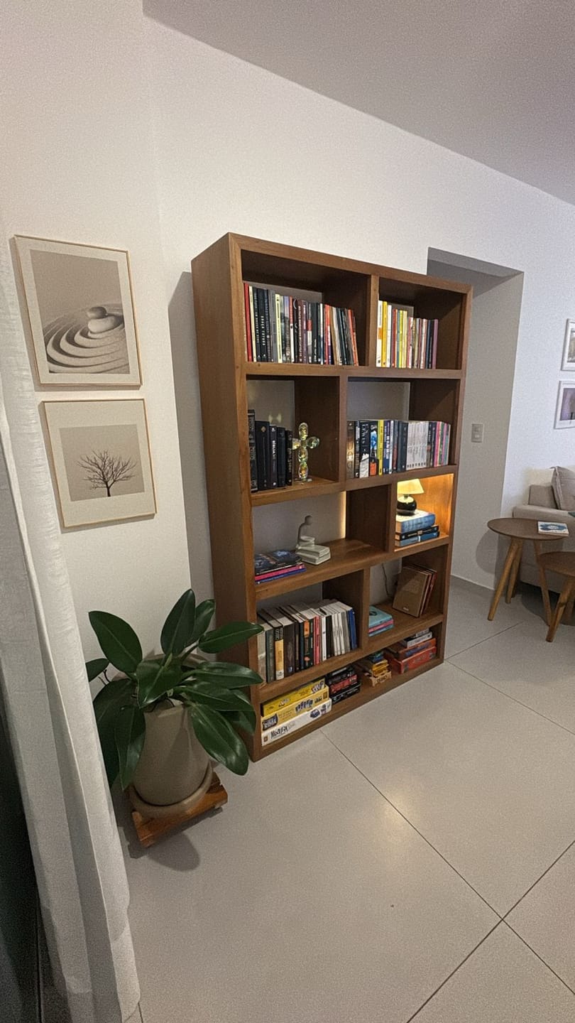 Customer photo review of Estante De Madeira Maciça Demolição Ceará
