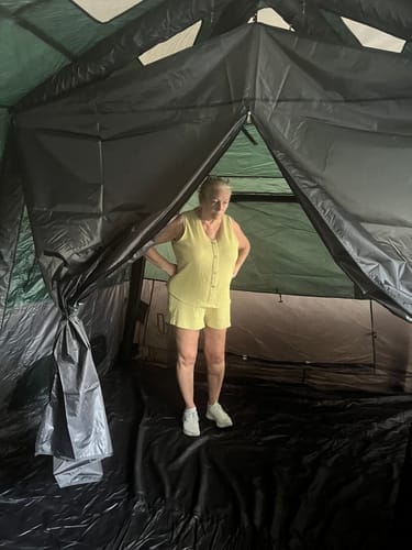 Customer photo review of [PRÉ-COMMANDE] 2-Step Cabin Tent – Très grande taille + Bâche de camping OFFERTE (jusqu’à 10 personnes, FR) — Expédition avant le 16 septembre