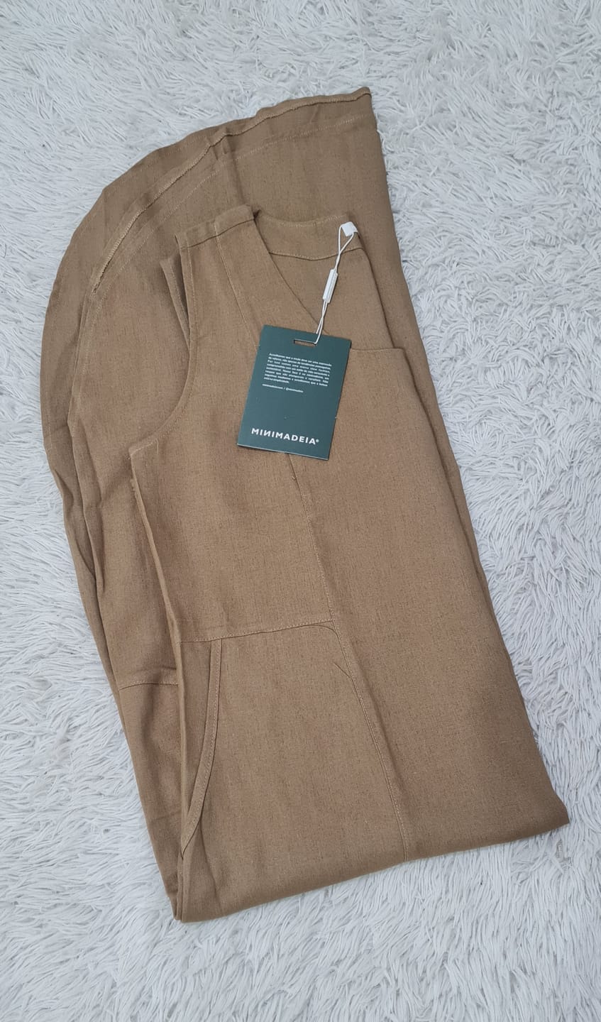 Customer photo review of Vestido Midi Gabiroba Marrom Claro