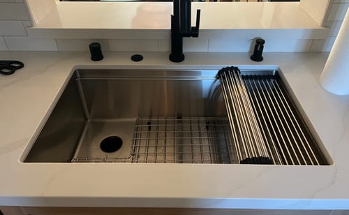 Customer photo review of 31" Workstation Kitchen Sink - Single Bowl - Offset Drain Left (5LS31L)