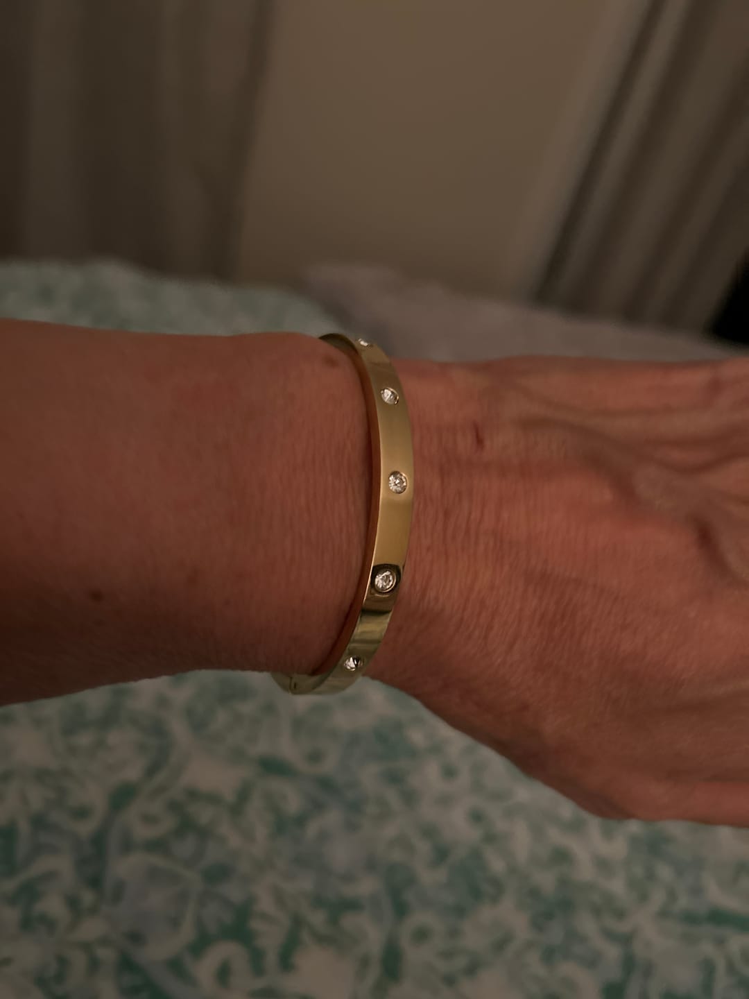 Customer photo review of Eternity Bangle Classic