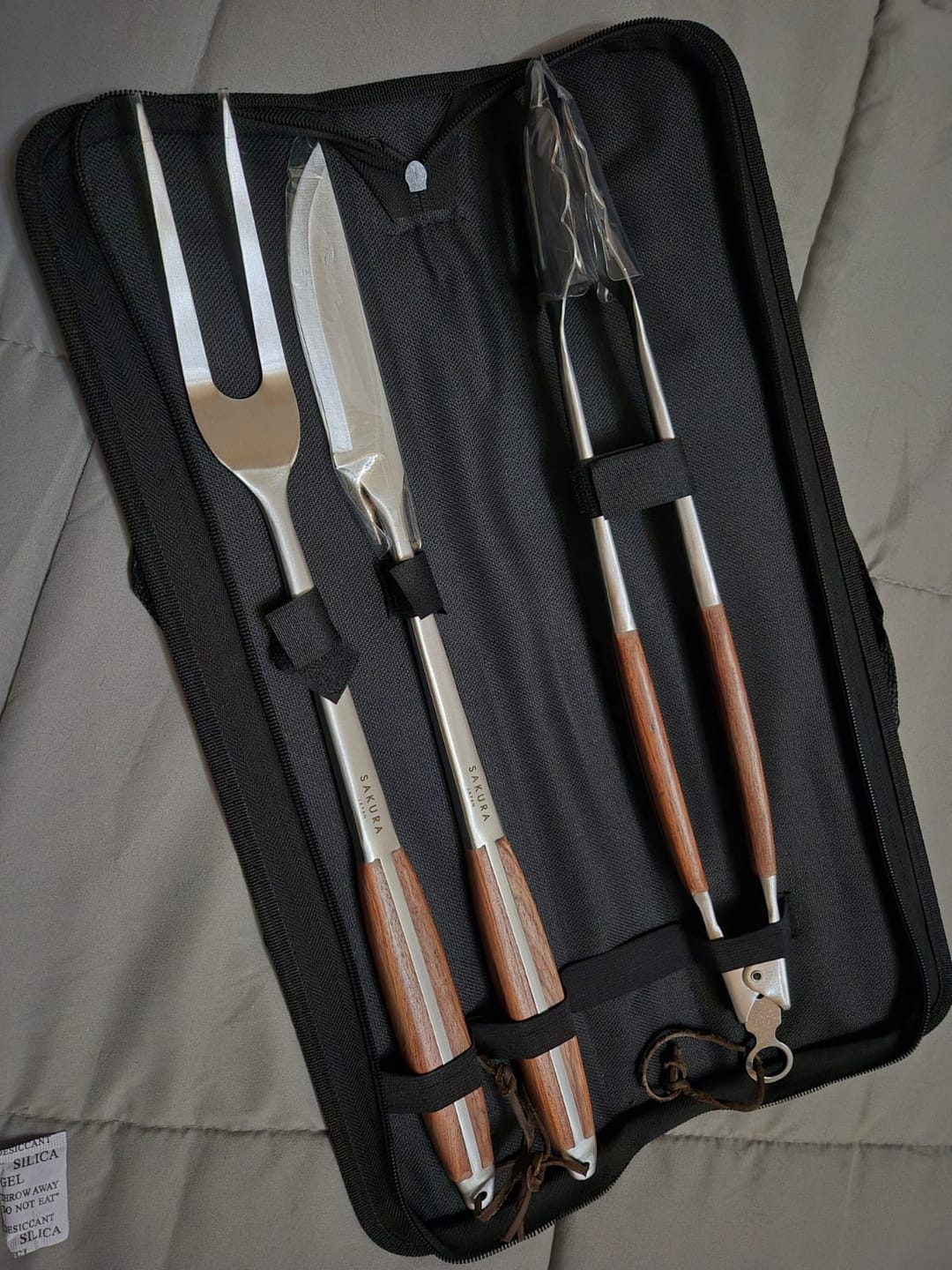 Customer photo review of Sakura Grill Master Set - Kit Parrillero De Asado Sakura 3 Piezas + Funda